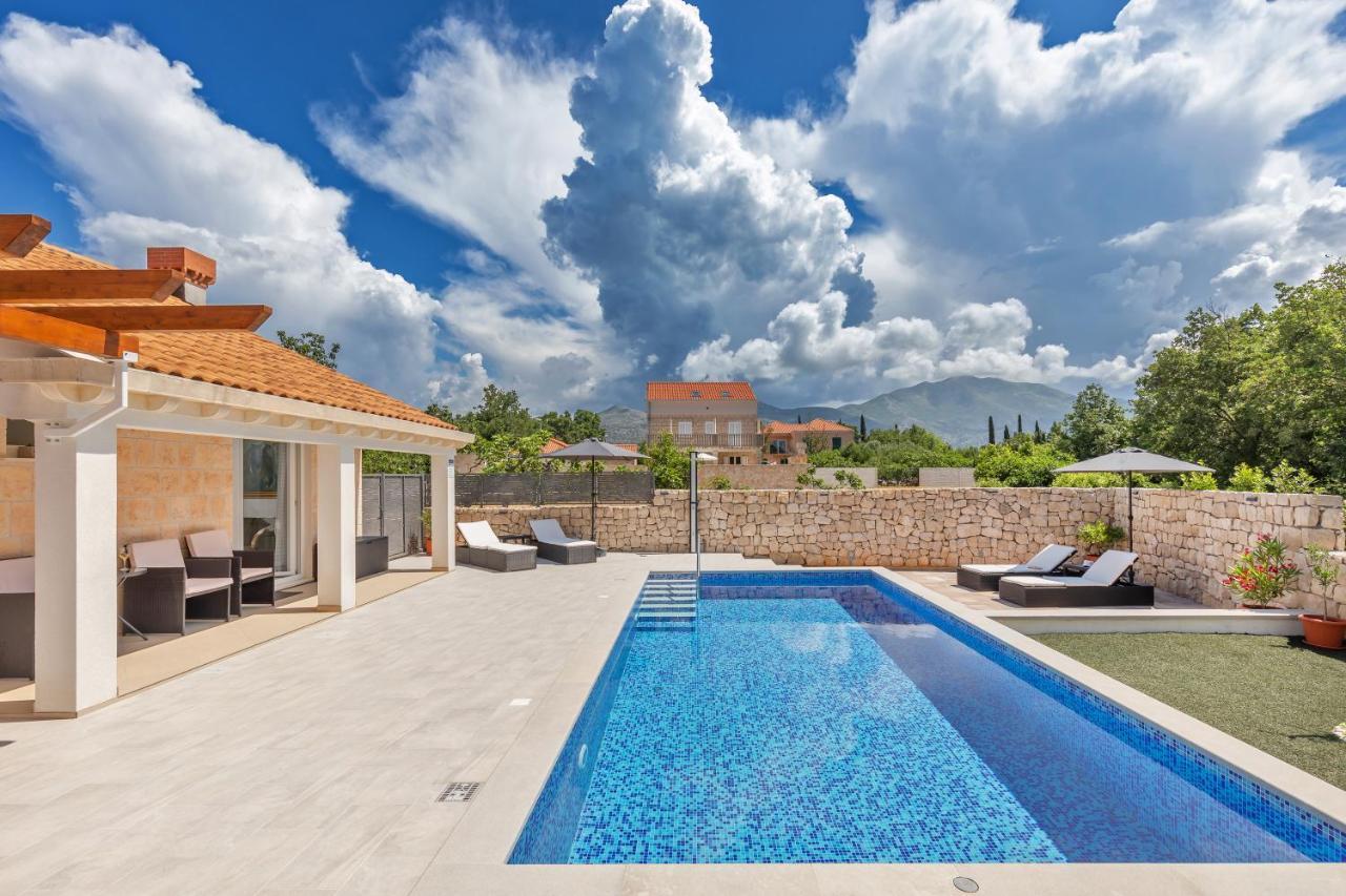 Apartment Holiday Home Doma, Cilipi Near Dubrovnik Экстерьер фото