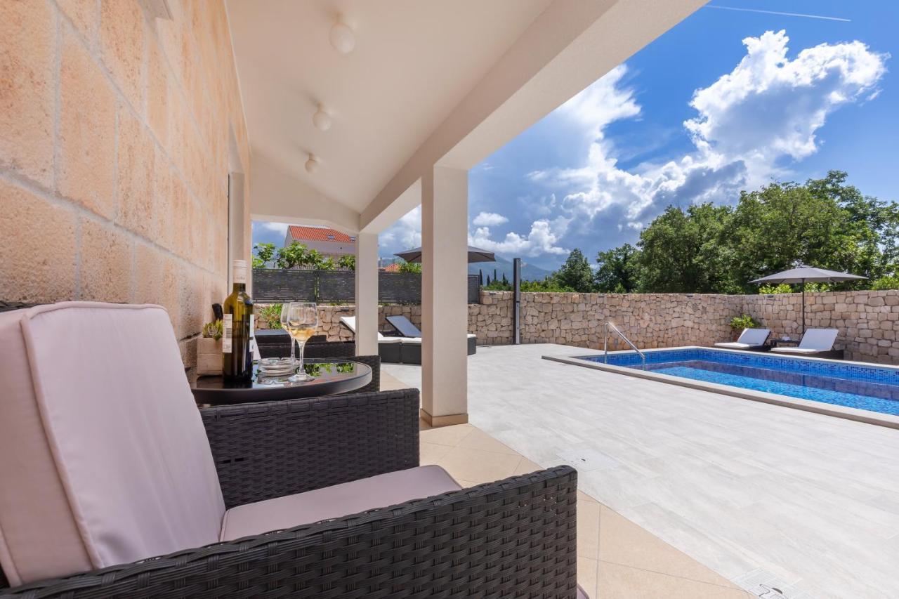 Apartment Holiday Home Doma, Cilipi Near Dubrovnik Экстерьер фото